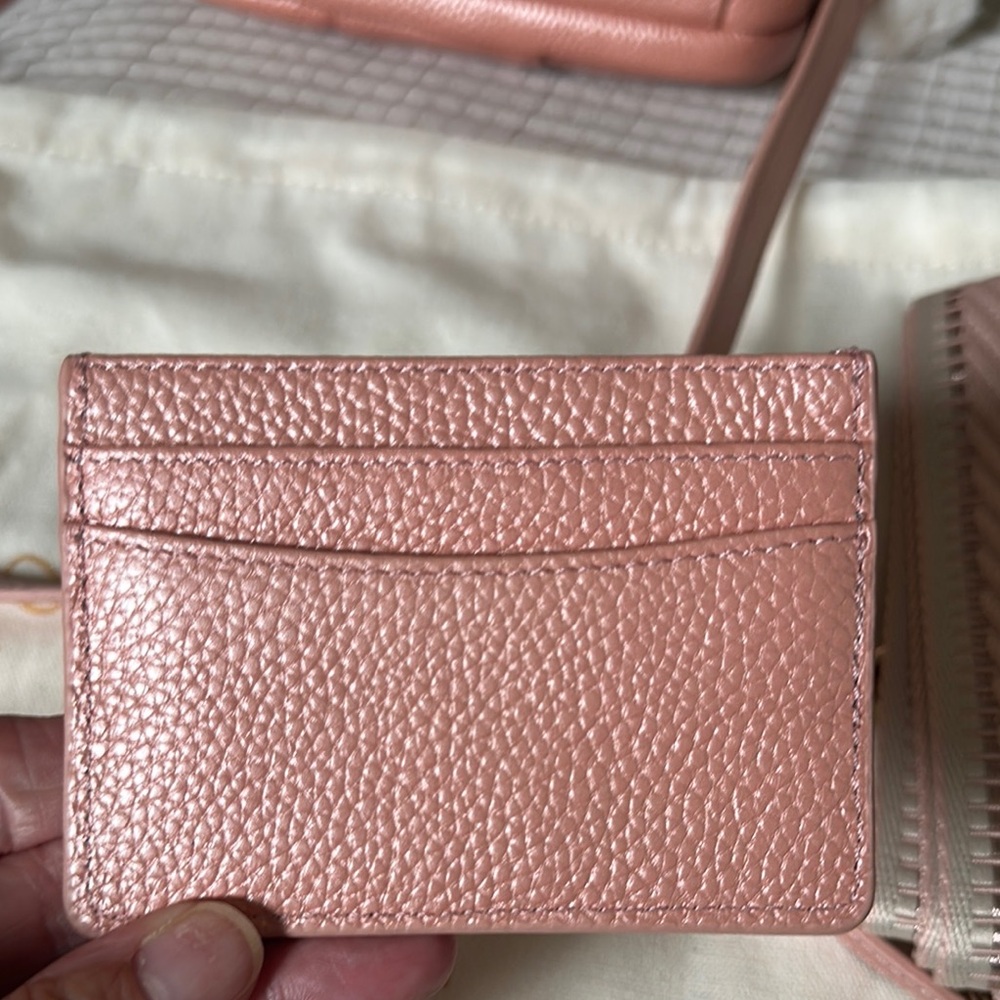 Chic Rose Gold Crossbody Bag bundle with Gold Hardware - Picture 10 of 11